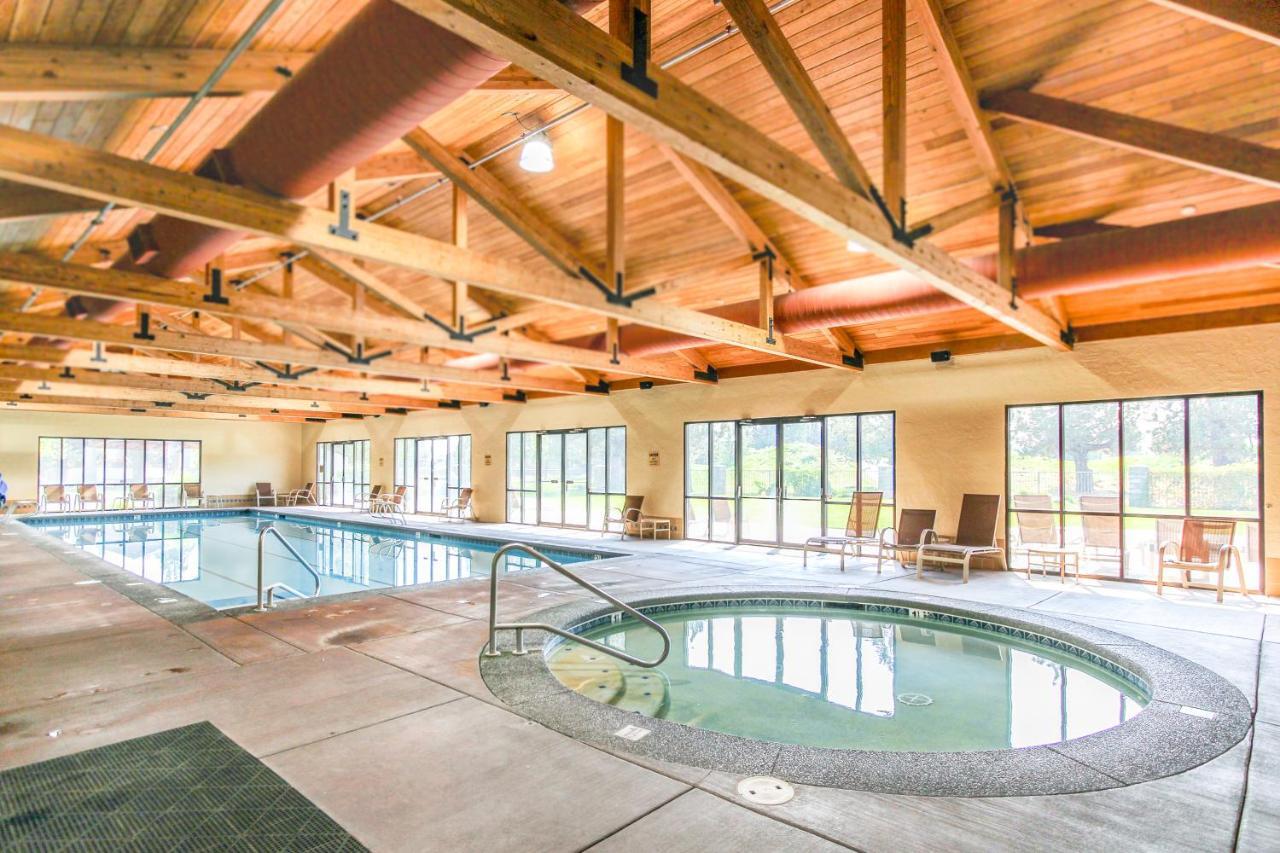 Eagle Crest Nature Retreat Redmond Bagian luar foto